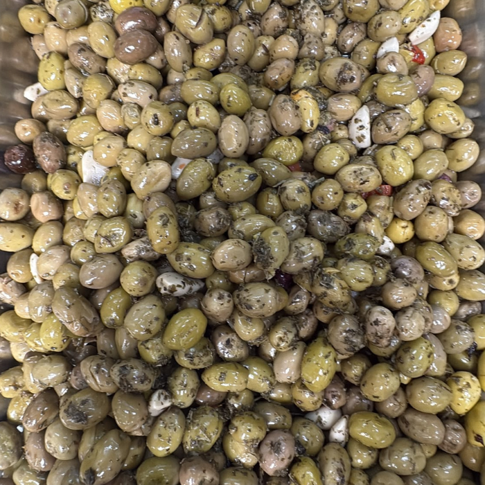 Olive vert  cassé avec ail